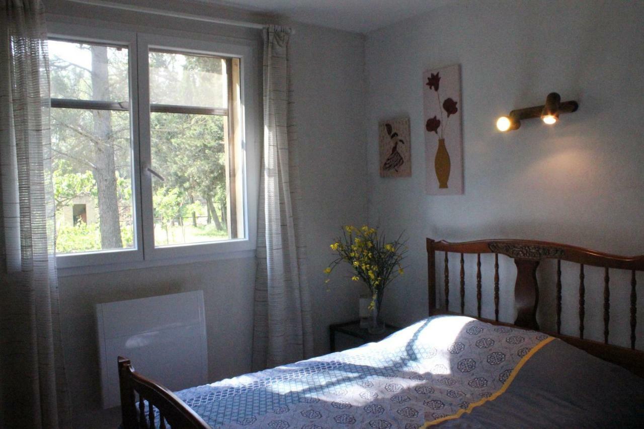 B&B Le Petit Frigouye Rochefort-du-Gard Buitenkant foto